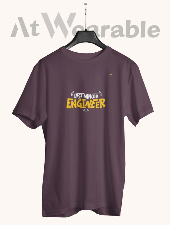 LAST MINUTE ENGINEER – Classic-Fit Unisex T-Shirt