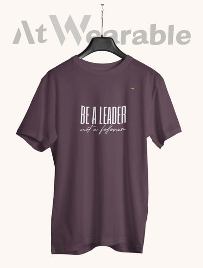 BE A LEADER – Classic-Fit Unisex T-Shirt